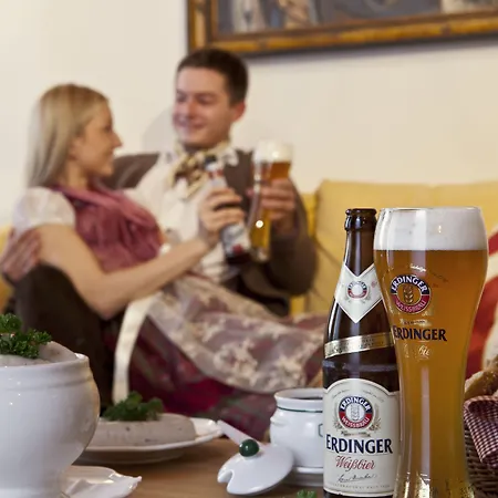 Zum Erdinger Weissbraeu Hotel Erding