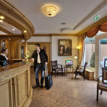 Zum Erdinger Weissbraeu Hotel 4*