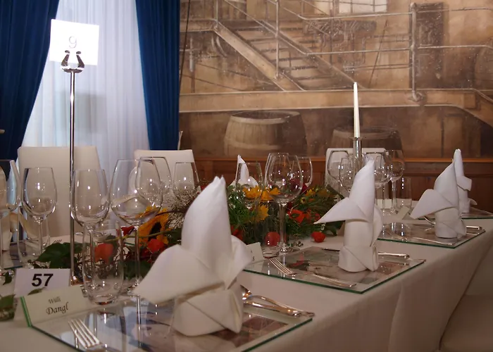 Zum Erdinger Weissbraeu Hotel 4*