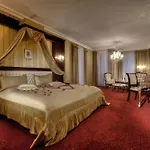 Zum Erdinger Weissbraeu Hotel 4*