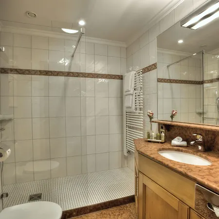 Zum Erdinger Weissbraeu 4*