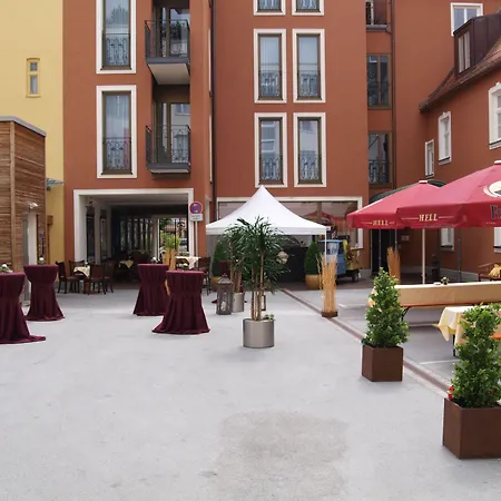 Zum Erdinger Weissbraeu Hotel 4*