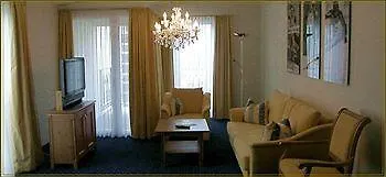 Zum Erdinger Weissbraeu 酒店 埃尔丁