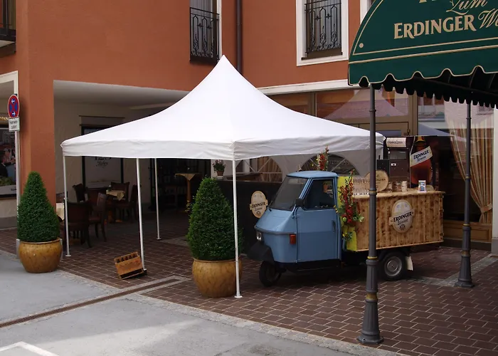 Zum Erdinger Weissbraeu Hotel