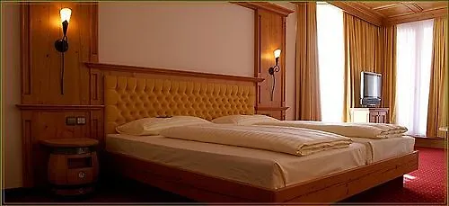Zum Erdinger Weissbraeu Hotel Erding